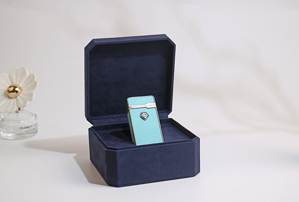 八角打火机礼盒