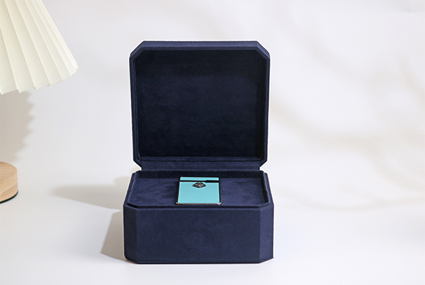 八角打火机礼盒