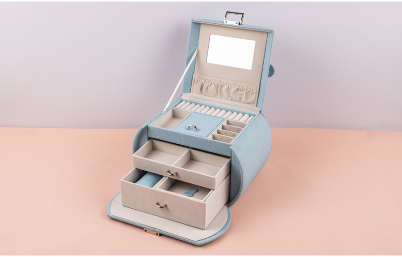 高端化妆品收纳箱